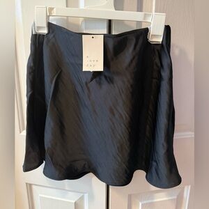 Women's Satin Mini A-Line Skirt A
New Day size XS NWT